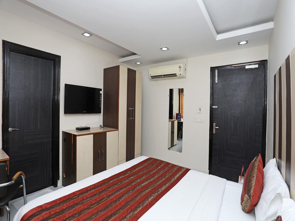 Hotel Balsons Continental New Delhi Luaran gambar