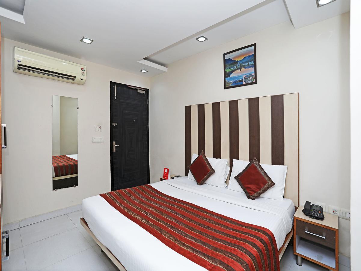 Hotel Balsons Continental New Delhi Luaran gambar