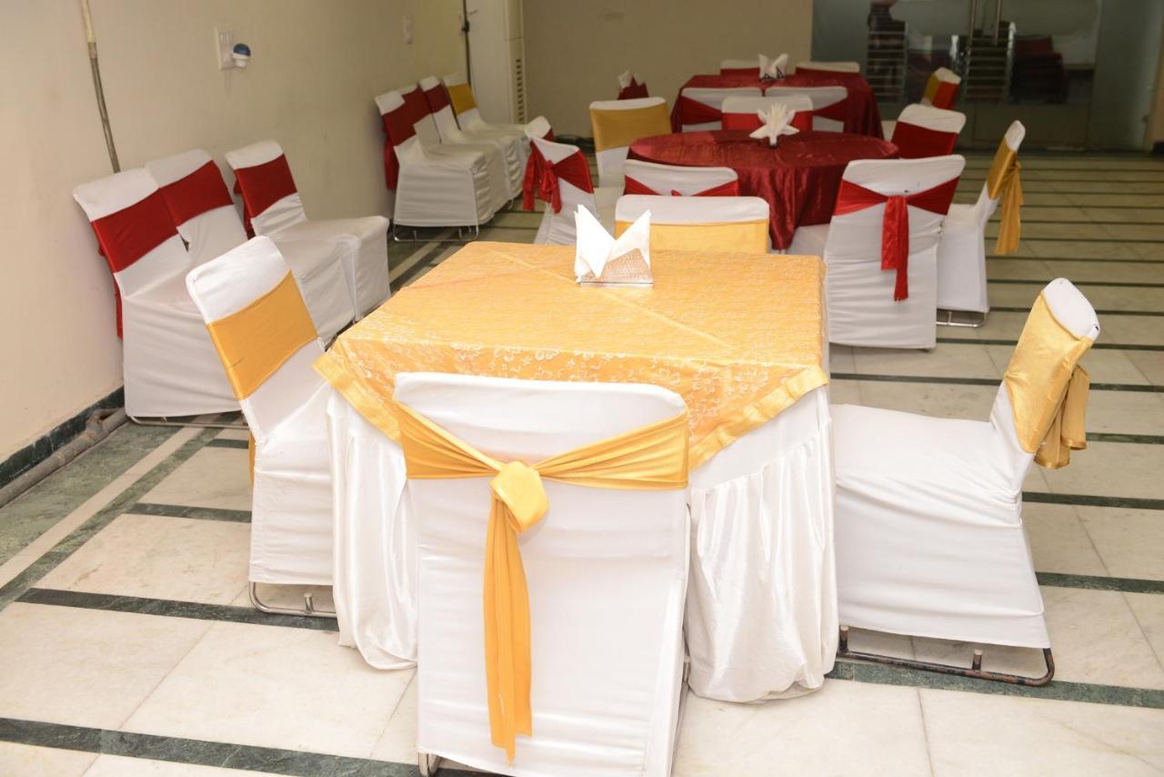 Hotel Balsons Continental New Delhi Luaran gambar