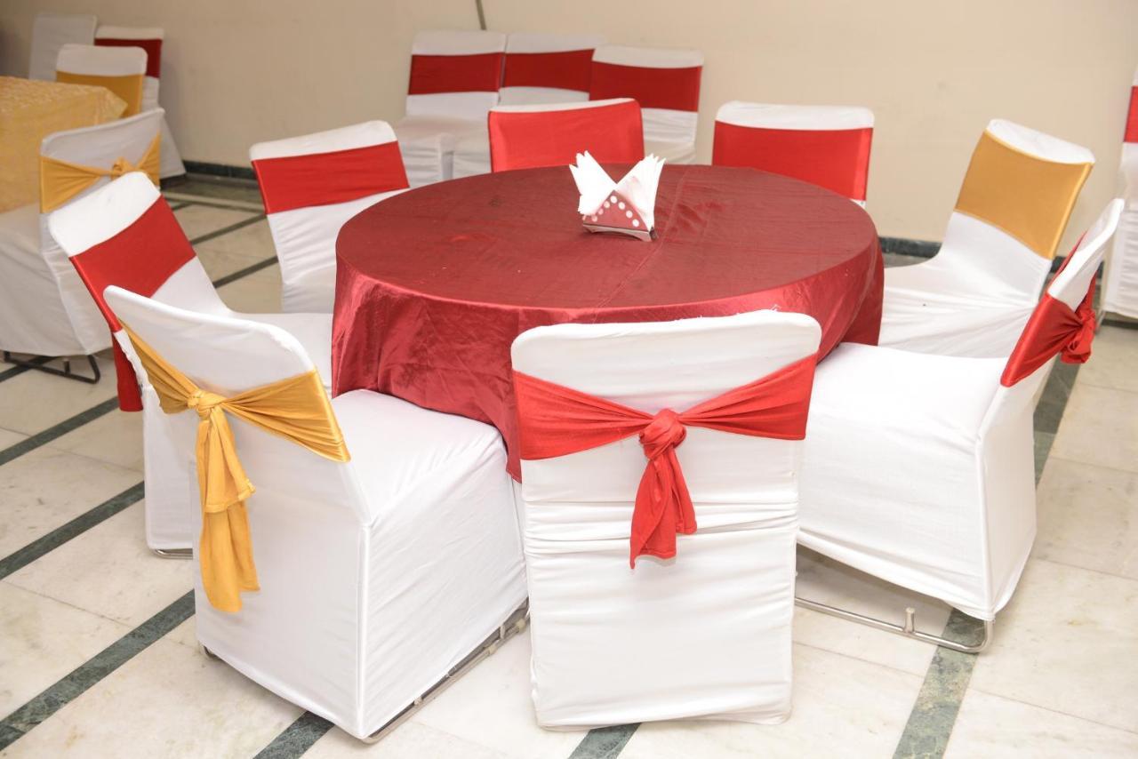 Hotel Balsons Continental New Delhi Luaran gambar