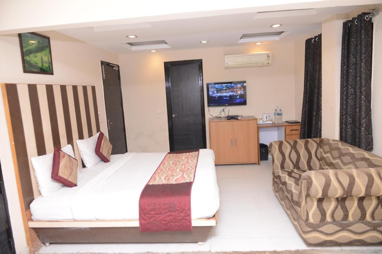 Hotel Balsons Continental New Delhi Luaran gambar
